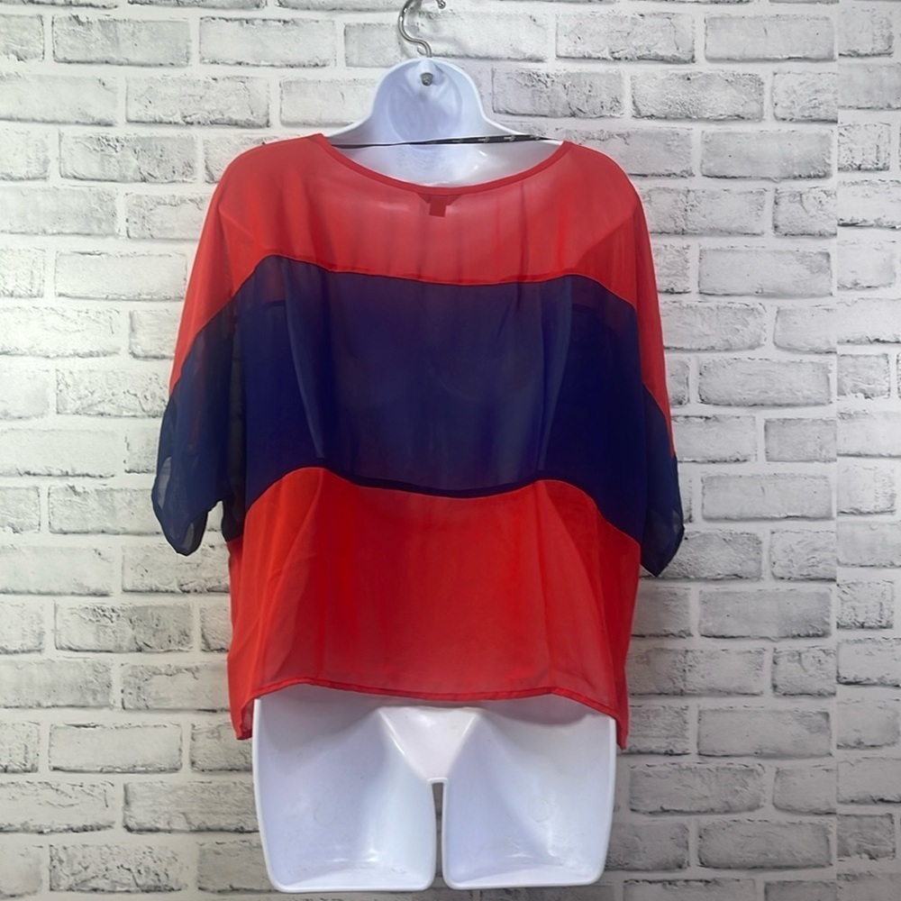 Guess Sheer Round Neck Blouse Medium - Picture 3 of 8